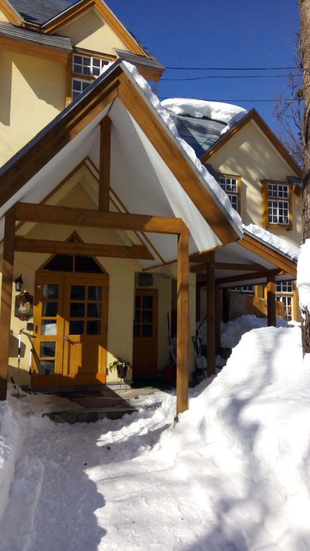 Happy Talk Hotell Hakuba Exteriör bild