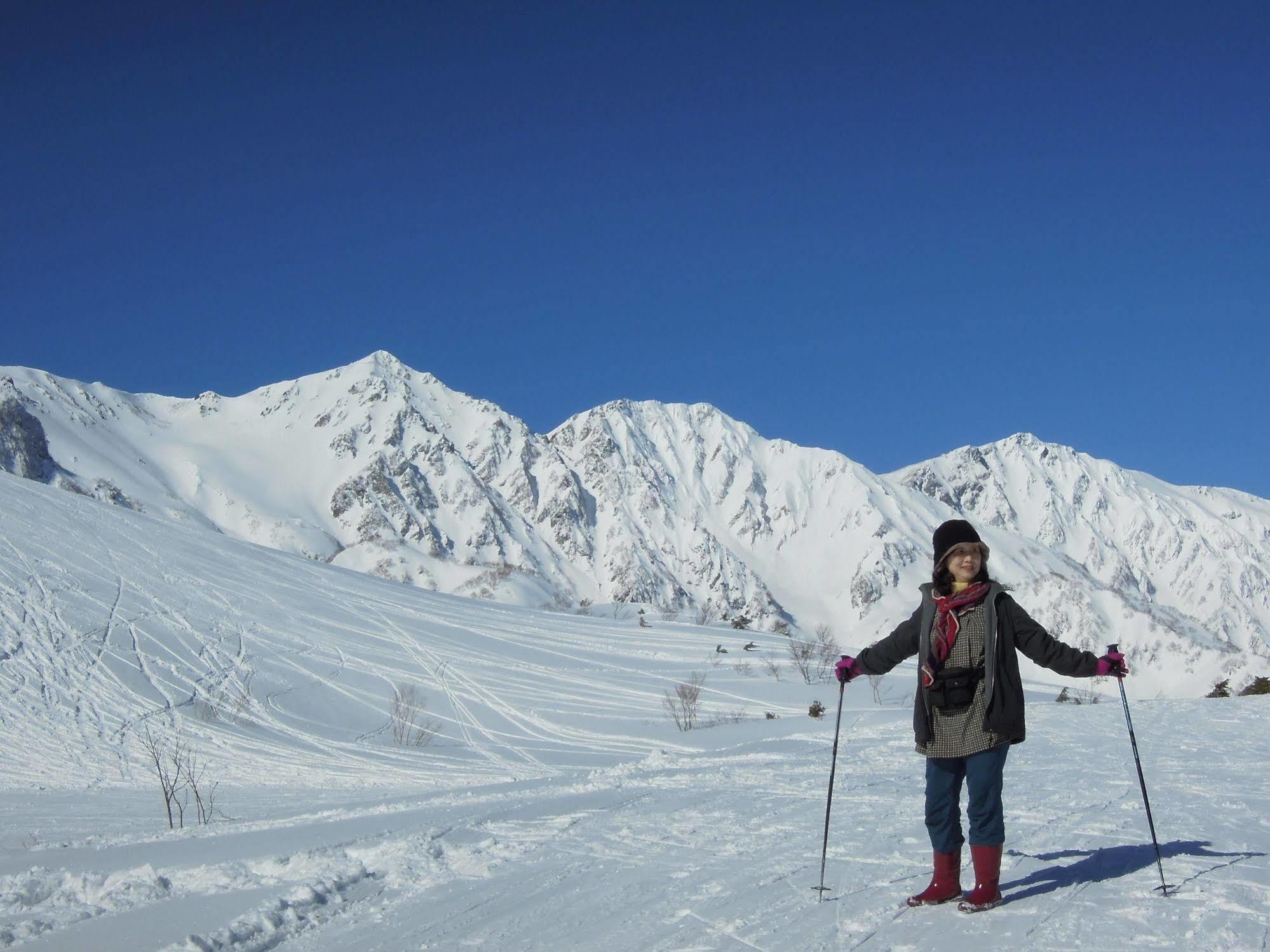 Happy Talk Hotell Hakuba Exteriör bild